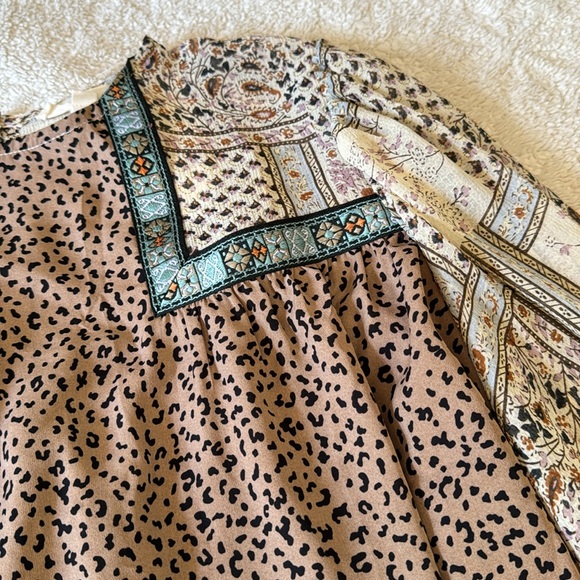 Entro Flowy Blouse SZ Small - Picture 4 of 9